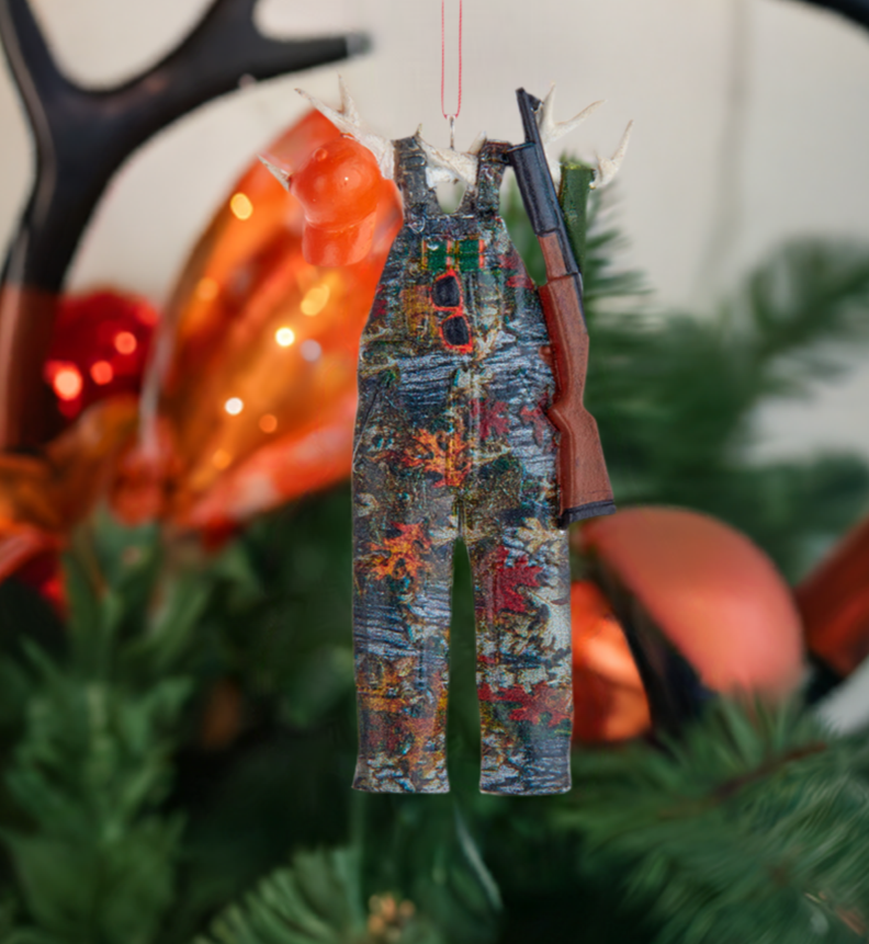 4&quot; Resin Camouflage Overalls Hunting Ornament